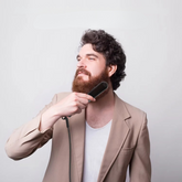 BeardEase - Quick Straightening Comb 1
